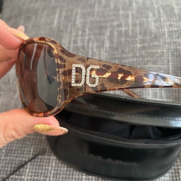 Vintage Dolce & Gabbana Sunglasses - Picture 2 of 4